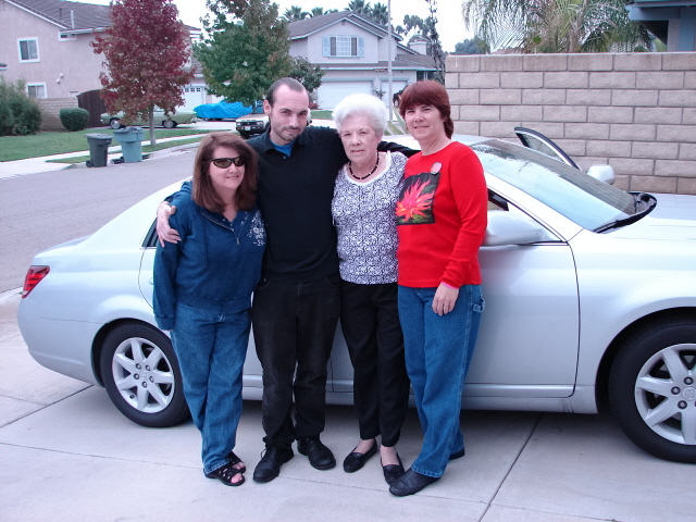 Mom, Ben, Pam & Patty